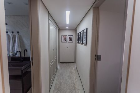 Apartamento à venda com 87m², 3 quartos e 2 vagas Apartamento à venda com 87m², 3 quartos e 2 vagasCorrredor