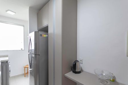 Apartamento à venda com 75m², 3 quartos e 2 vagas Apartamento à venda com 75m², 3 quartos e 2 vagasCozinha e Área de Serviço