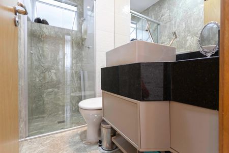 Apartamento à venda com 75m², 3 quartos e 2 vagas Apartamento à venda com 75m², 3 quartos e 2 vagasBanheiro social