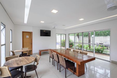 Apartamento à venda com 75m², 3 quartos e 2 vagas Apartamento à venda com 75m², 3 quartos e 2 vagasÁrea comum - Salão de festas