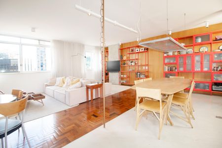 Apartamento para alugar com 2 quartos, 152m² em Pinheiros, São Paulo