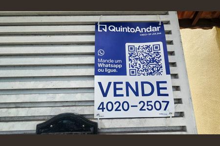 Casa para alugar com 169m², 3 quartos e 5 vagasFachada - plaquinha