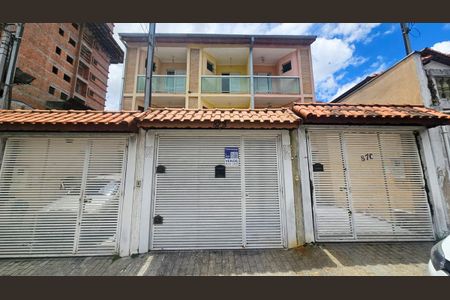 Casa para alugar com 169m², 3 quartos e 5 vagasFachada