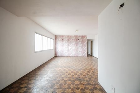 Apartamento à venda com 135m², 3 quartos e 1 vaga Apartamento à venda com 135m², 3 quartos e 1 vagaSala