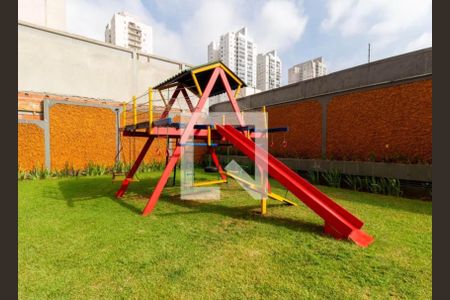 Apartamento à venda com 135m², 3 quartos e 1 vaga Apartamento à venda com 135m², 3 quartos e 1 vagaÁrea comum - Playground