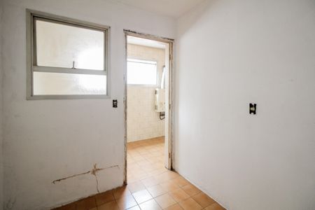 Apartamento à venda com 135m², 3 quartos e 1 vaga Apartamento à venda com 135m², 3 quartos e 1 vagaÁrea de Serviço - Quarto