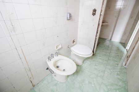 Apartamento à venda com 135m², 3 quartos e 1 vaga Apartamento à venda com 135m², 3 quartos e 1 vagaQuarto 3 - Suíte - Banheiro