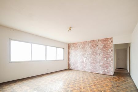 Apartamento à venda com 135m², 3 quartos e 1 vaga Apartamento à venda com 135m², 3 quartos e 1 vagaSala