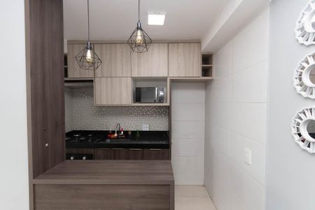 Apartamento à venda com 49m², 2 quartos e 1 vaga Apartamento à venda com 49m², 2 quartos e 1 vagaCozinha - Armários