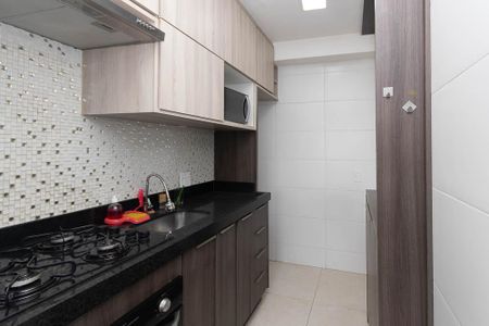 Apartamento à venda com 49m², 2 quartos e 1 vaga Apartamento à venda com 49m², 2 quartos e 1 vagaCozinha - Armários
