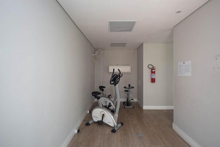 Apartamento à venda com 49m², 2 quartos e 1 vaga Apartamento à venda com 49m², 2 quartos e 1 vagaÁrea comum - Academia