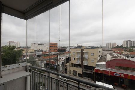 Apartamento à venda com 49m², 2 quartos e 1 vaga Apartamento à venda com 49m², 2 quartos e 1 vagaVaranda