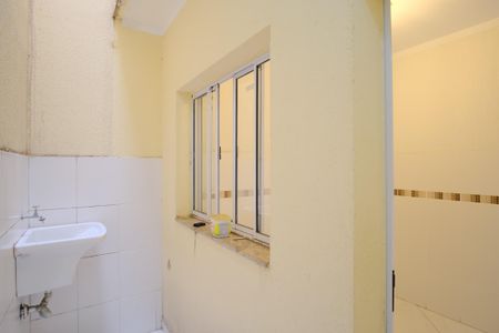Casa de condomínio para alugar com 75m², 2 quartos e 1 vagaÁrea de Serviço