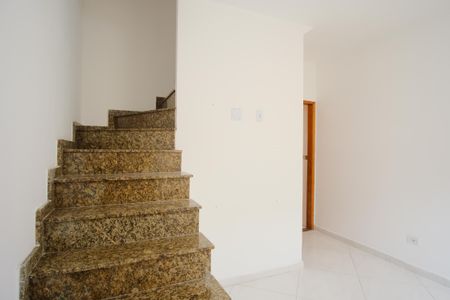 Sala de casa de condomínio à venda com 2 quartos, 75m² em Vila Esperança, São Paulo