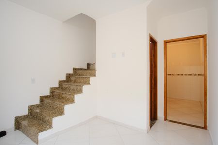 Casa de condomínio para alugar com 75m², 2 quartos e 1 vagaSala