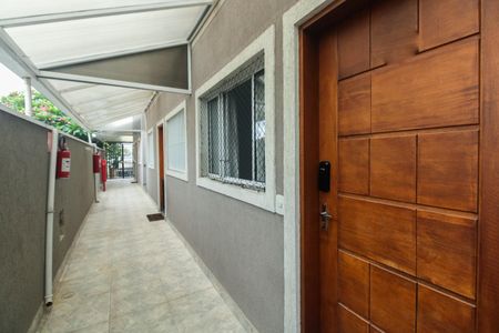 Casa de condomínio à venda com 80m², 2 quartos e 1 vaga Casa de condomínio à venda com 80m², 2 quartos e 1 vagaCondomínio