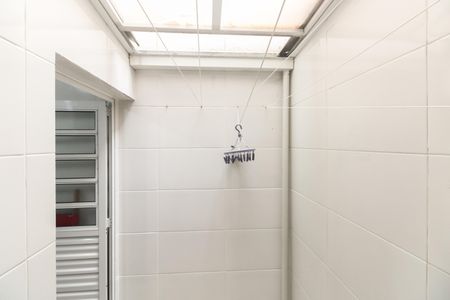 Casa de condomínio à venda com 80m², 2 quartos e 1 vaga Casa de condomínio à venda com 80m², 2 quartos e 1 vagaÁrea de Serviço