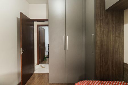 Casa de condomínio à venda com 80m², 2 quartos e 1 vaga Casa de condomínio à venda com 80m², 2 quartos e 1 vagaQuarto 2