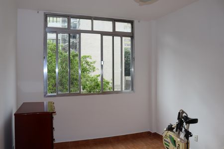 Apartamento para alugar com 70m², 2 quartos e sem vagaDormitório 1