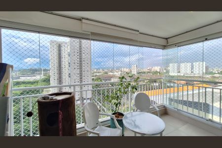 Apartamento para alugar com 62m², 2 quartos e 1 vaga Apartamento para alugar com 62m², 2 quartos e 1 vagaVaranda