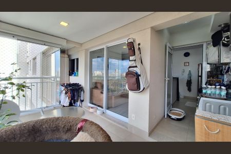 Varanda de apartamento para alugar com 2 quartos, 62m² em Vila Anastácio, São Paulo