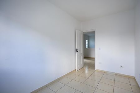 Quarto 2 de casa para alugar com 2 quartos, 70m² em Jardim Saint Moritz, Taboão da Serra