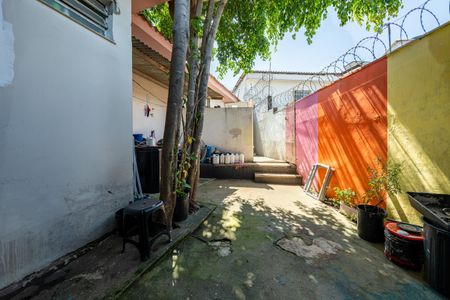 Casa à venda com 250m², 3 quartos e 4 vagasQuintal