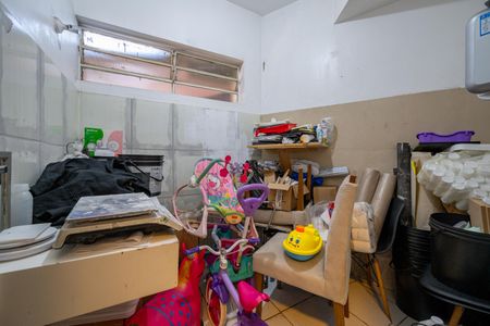 Casa à venda com 250m², 3 quartos e 4 vagasBanheiro 2