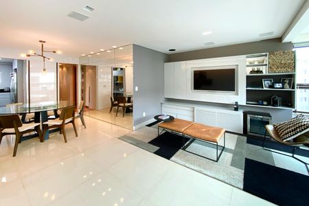 Sala de apartamento à venda com 3 quartos, 108m² em Sion, Belo Horizonte