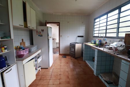 Casa para alugar com 1600m², 4 quartos e 12 vagasCozinha 