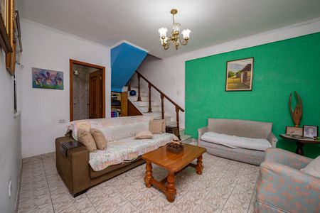 Casa para alugar com 200m², 3 quartos e 1 vaga Casa para alugar com 200m², 3 quartos e 1 vagaSala de estar