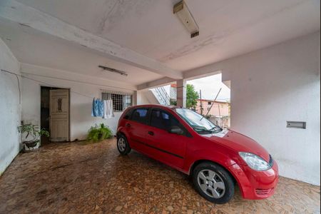 Casa à venda com 259m², 2 quartos e 2 vagas Casa à venda com 259m², 2 quartos e 2 vagasQuintal e Garagem