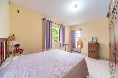 Casa à venda com 259m², 2 quartos e 2 vagas Casa à venda com 259m², 2 quartos e 2 vagasQuarto 1