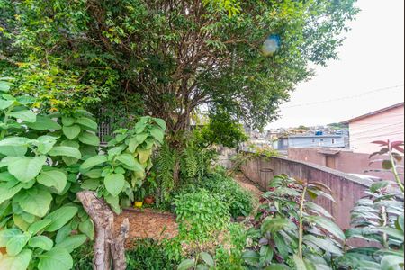 Casa à venda com 259m², 2 quartos e 2 vagas Casa à venda com 259m², 2 quartos e 2 vagasJardim