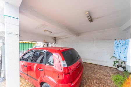 Casa à venda com 259m², 2 quartos e 2 vagas Casa à venda com 259m², 2 quartos e 2 vagasQuintal e Garagem