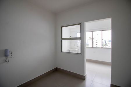 Apartamento à venda com 121m², 3 quartos e 2 vagas Apartamento à venda com 121m², 3 quartos e 2 vagasÁrea de Serviço