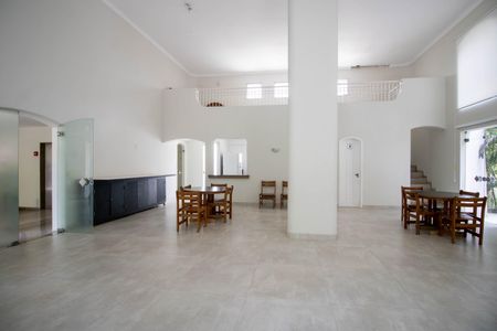 Apartamento à venda com 121m², 3 quartos e 2 vagas Apartamento à venda com 121m², 3 quartos e 2 vagasÁrea comum - Salão de festas