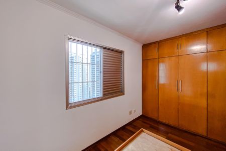 Apartamento para alugar com 107m², 3 quartos e 2 vagasQuarto 3 - Suíte
