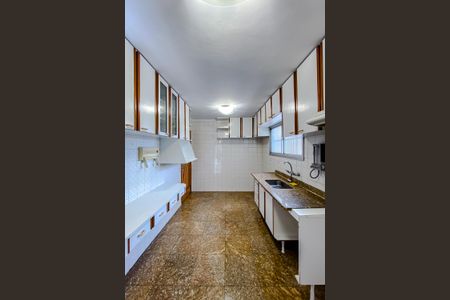 Apartamento para alugar com 107m², 3 quartos e 2 vagasCozinha