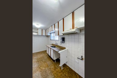 Apartamento para alugar com 107m², 3 quartos e 2 vagasCozinha