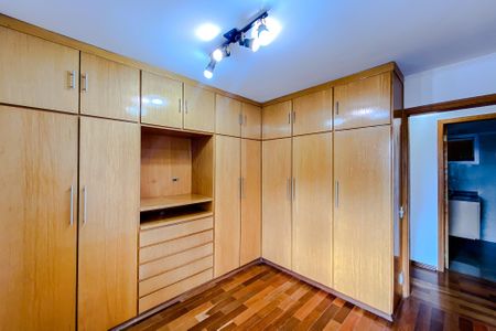 Apartamento para alugar com 107m², 3 quartos e 2 vagasQuarto 1