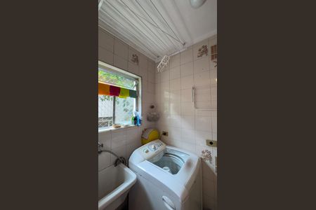 Apartamento à venda com 56m², 2 quartos e sem vaga Apartamento à venda com 56m², 2 quartos e sem vagaCozinha e Área de Serviço