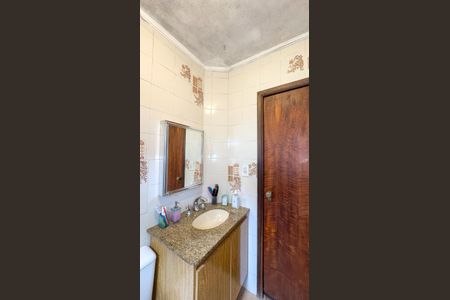Apartamento à venda com 56m², 2 quartos e sem vaga Apartamento à venda com 56m², 2 quartos e sem vagaBanheiro