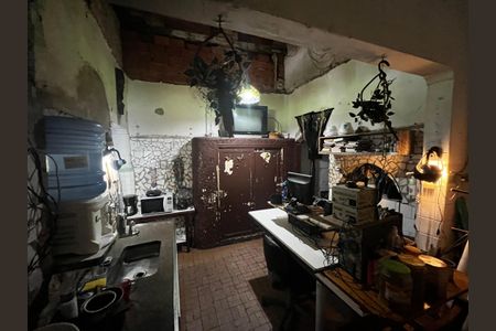 Casa à venda com 175m², 2 quartos e sem vaga Casa à venda com 175m², 2 quartos e sem vagaCozinha