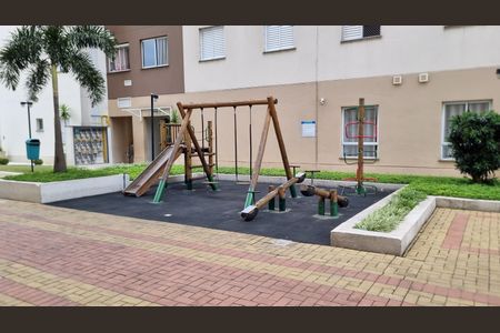 Apartamento à venda com 45m², 2 quartos e 1 vaga Apartamento à venda com 45m², 2 quartos e 1 vagaÁrea comum - Playground