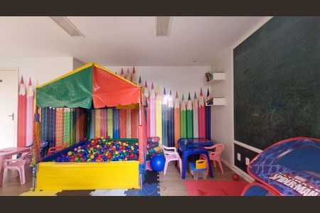 Apartamento à venda com 45m², 2 quartos e 1 vaga Apartamento à venda com 45m², 2 quartos e 1 vagaBrinquedoteca