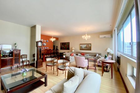 Apartamento à venda com 167m², 3 quartos e 1 vagaSala 