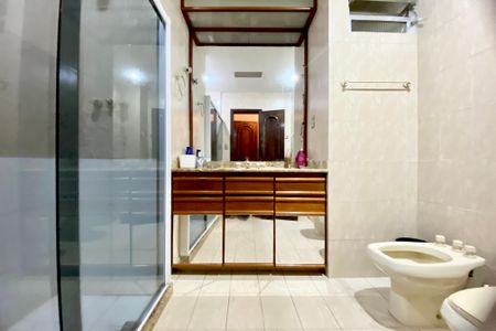 Apartamento à venda com 167m², 3 quartos e 1 vagaSuite 