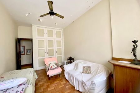 Apartamento à venda com 167m², 3 quartos e 1 vagaQuarto 2