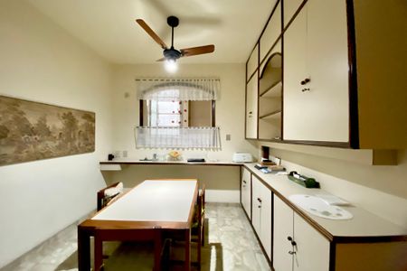 Apartamento à venda com 167m², 3 quartos e 1 vagaCopa 